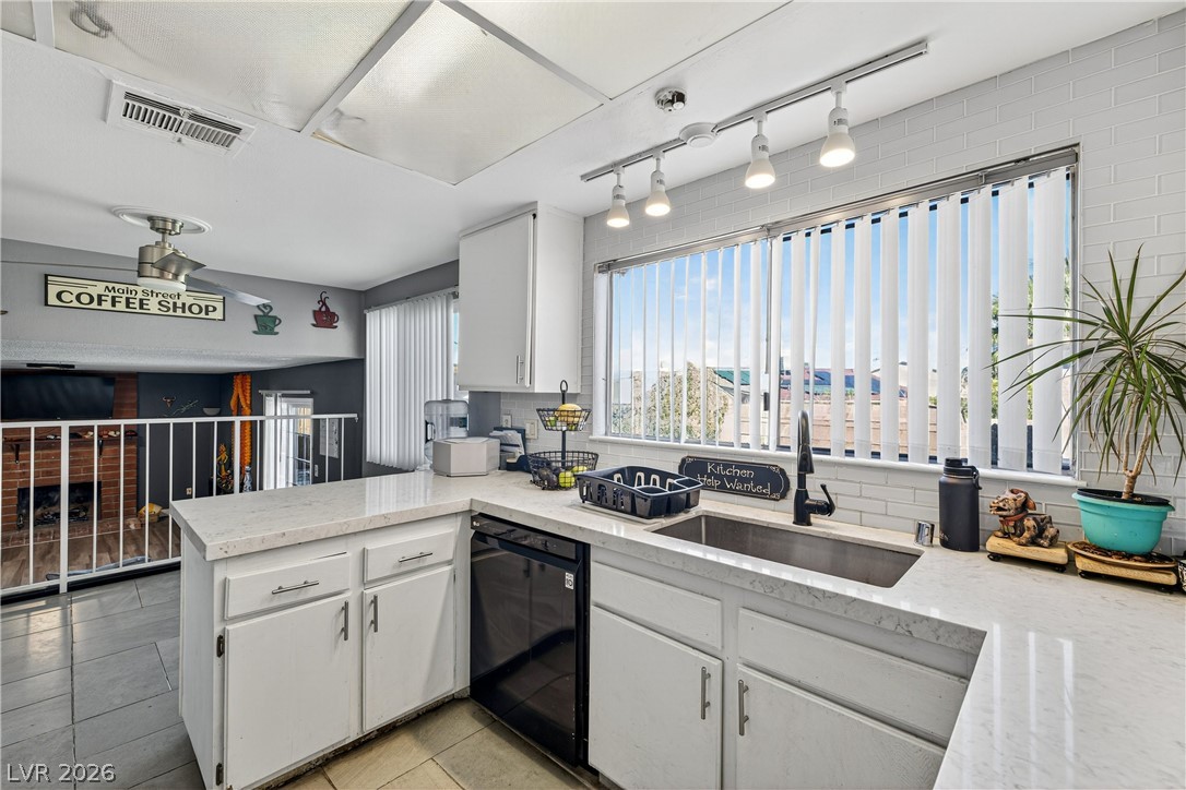 1938 Casey Drive Las Vegas NV 89119