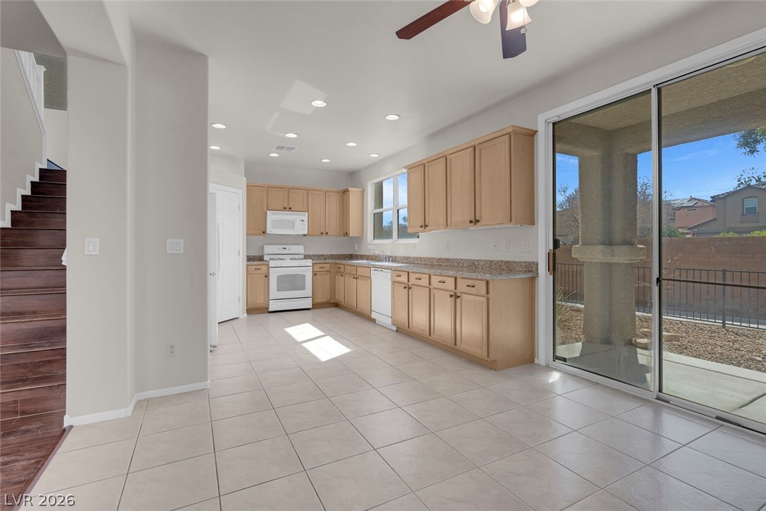 8833 Salvestrin Point Avenue Las Vegas NV 89148