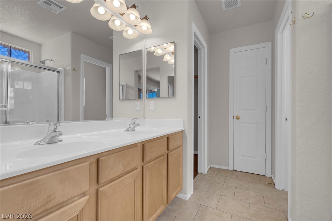 8833 Salvestrin Point Avenue Las Vegas NV 89148