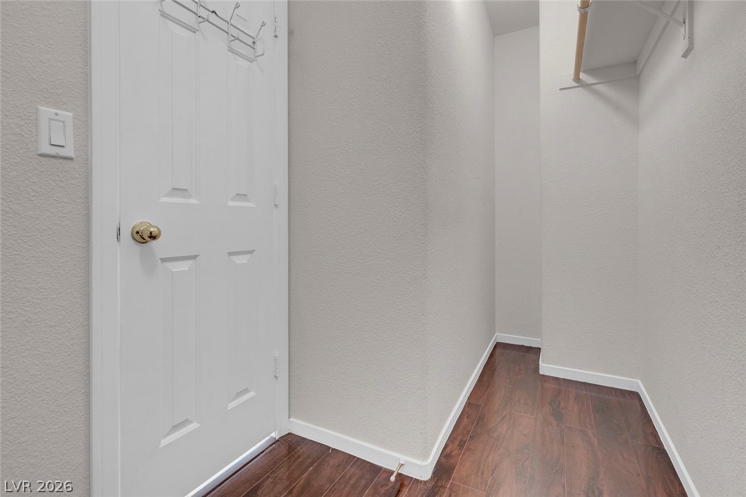 8833 Salvestrin Point Avenue Las Vegas NV 89148