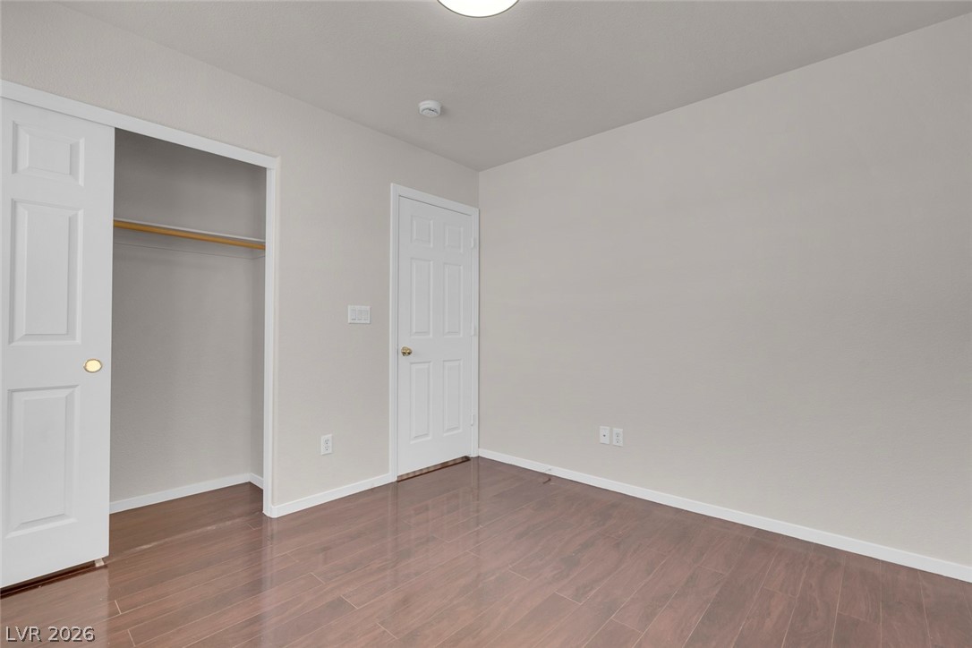 8833 Salvestrin Point Avenue Las Vegas NV 89148
