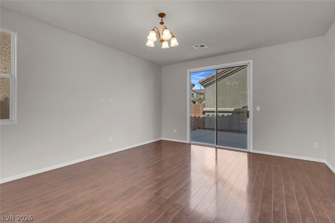 8833 Salvestrin Point Avenue Las Vegas NV 89148