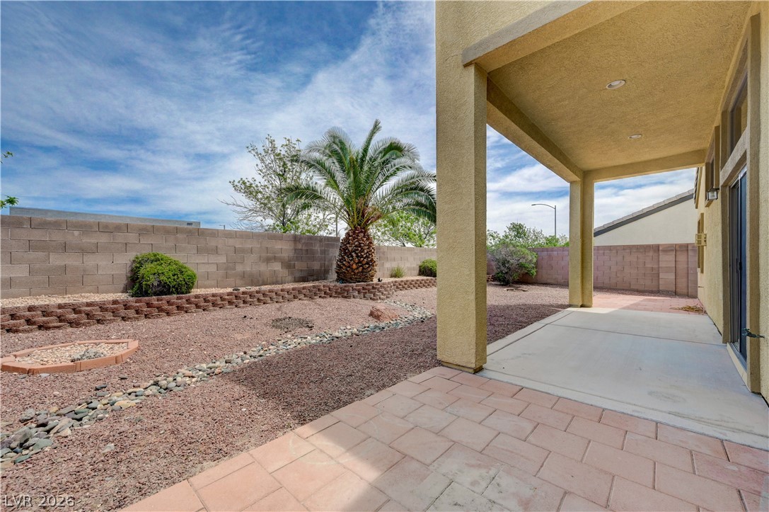 916 Kevin Baker Avenue North Las Vegas NV 89086