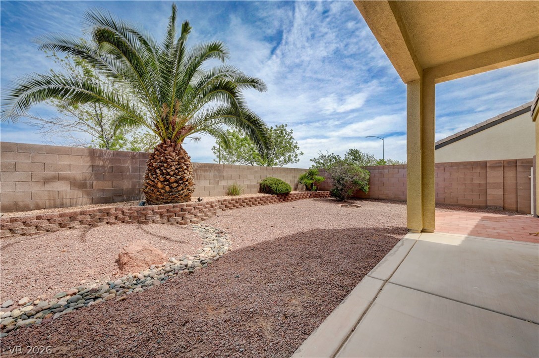 916 Kevin Baker Avenue North Las Vegas NV 89086
