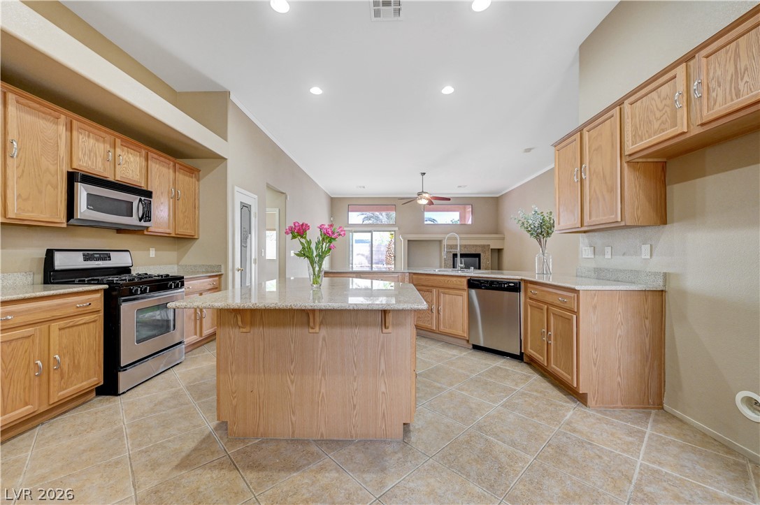916 Kevin Baker Avenue North Las Vegas NV 89086