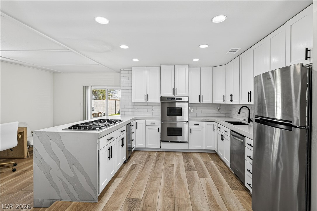 509 Palmhurst Drive Las Vegas NV 89145