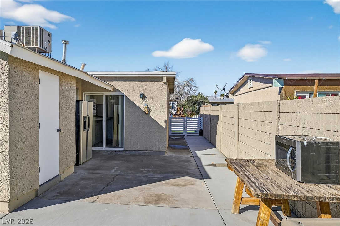 509 Palmhurst Drive Las Vegas NV 89145