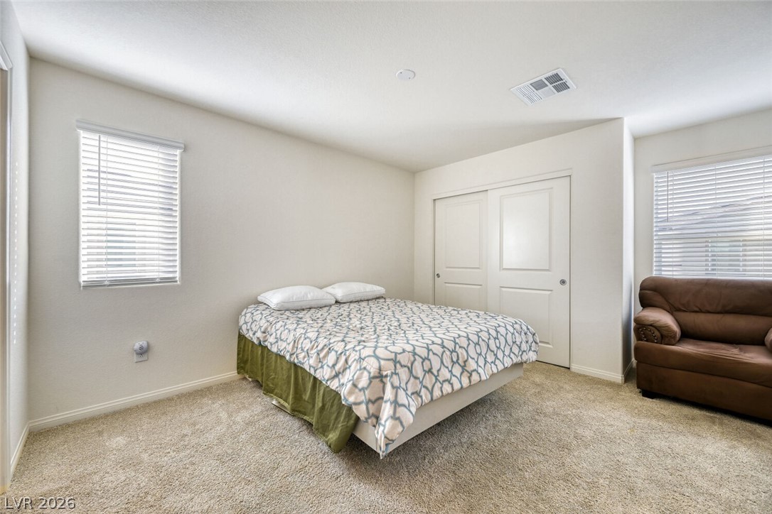 2758 Champagne Gold Avenue North Las Vegas NV 89086