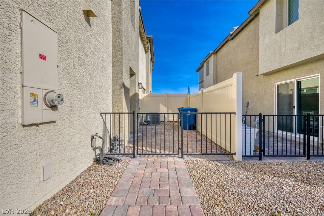 2758 Champagne Gold Avenue North Las Vegas NV 89086