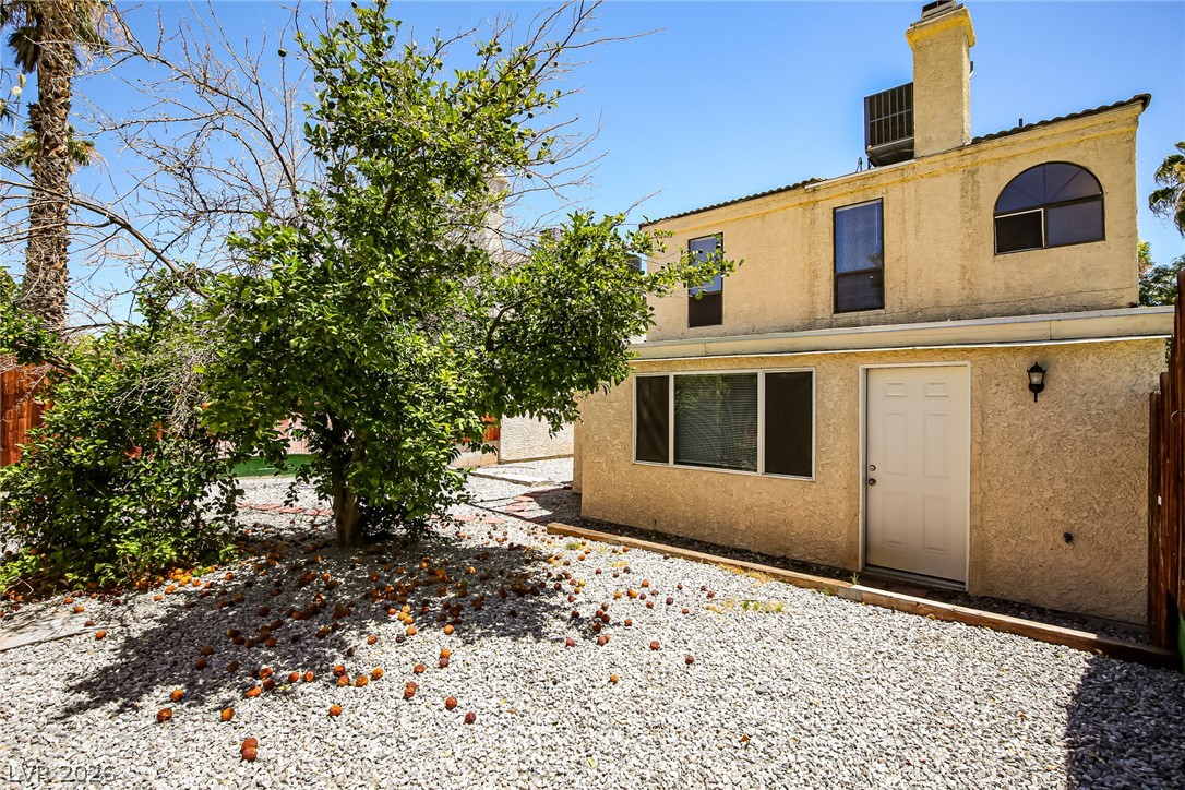 6560 Chardonay Way Las Vegas NV 89108