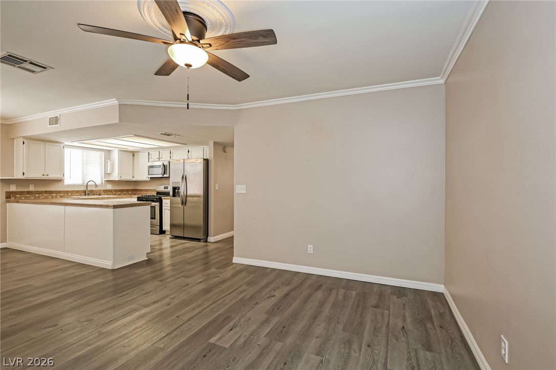 6560 Chardonay Way Las Vegas NV 89108