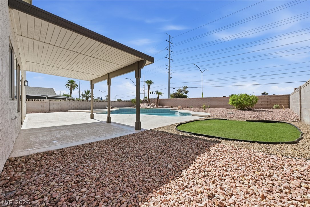 7275 Bridgeview Avenue Las Vegas NV 89147
