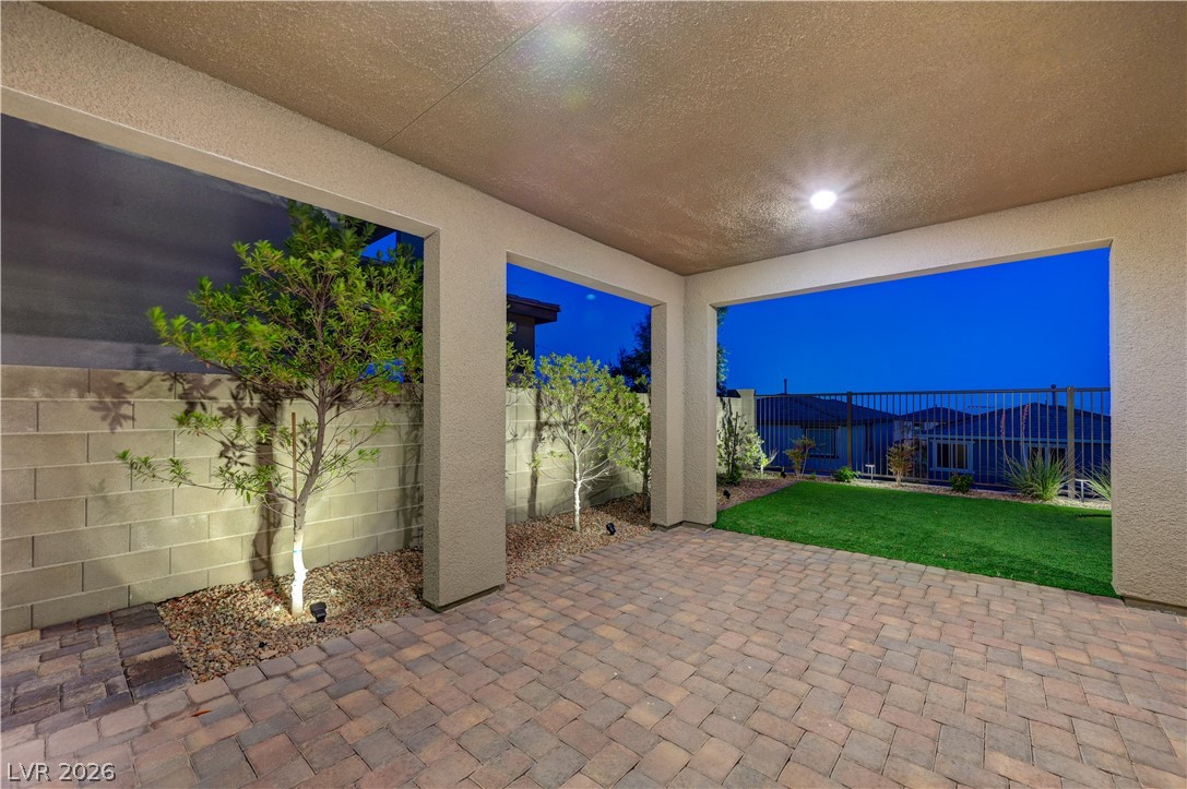 372 Purple Sandpiper Street Las Vegas NV 89138