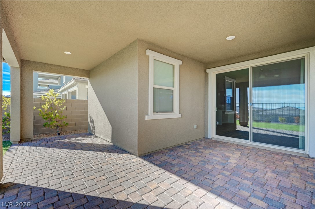372 Purple Sandpiper Street Las Vegas NV 89138