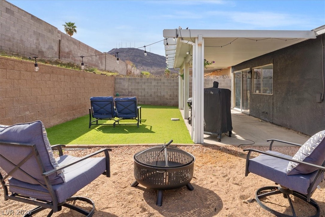 116 Glen Oak Drive Henderson NV 89002
