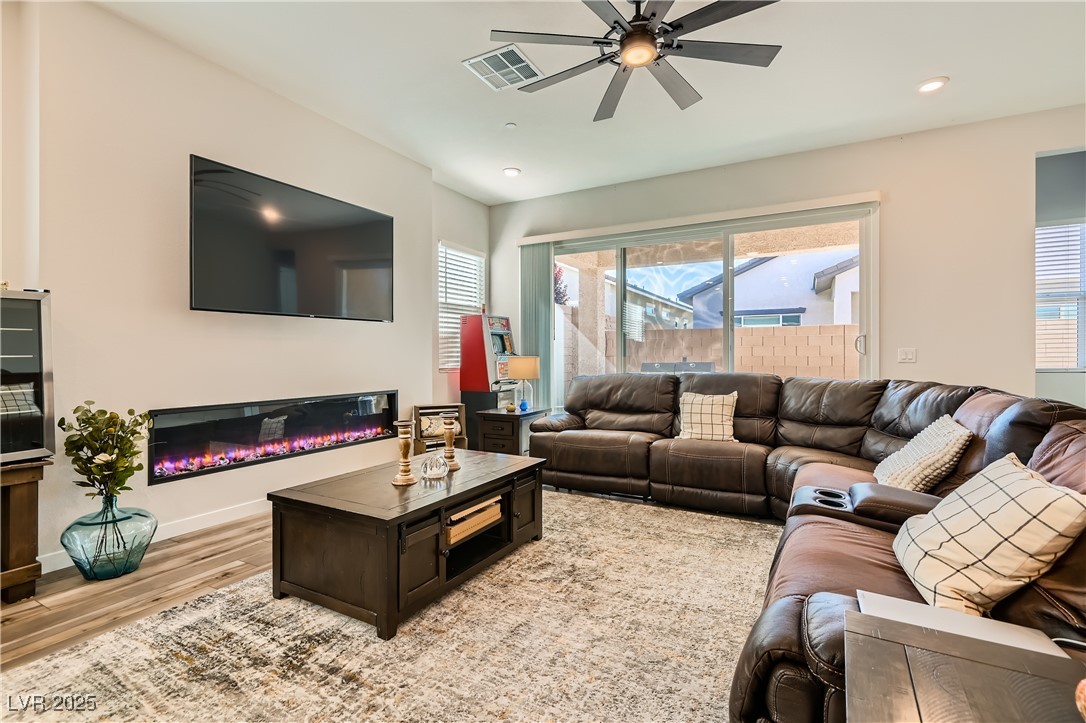 829 Purser Street Henderson NV 89011