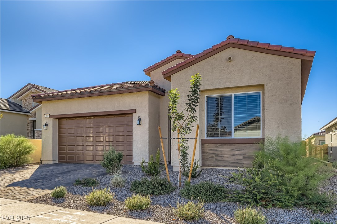 829 Purser Street Henderson NV 89011