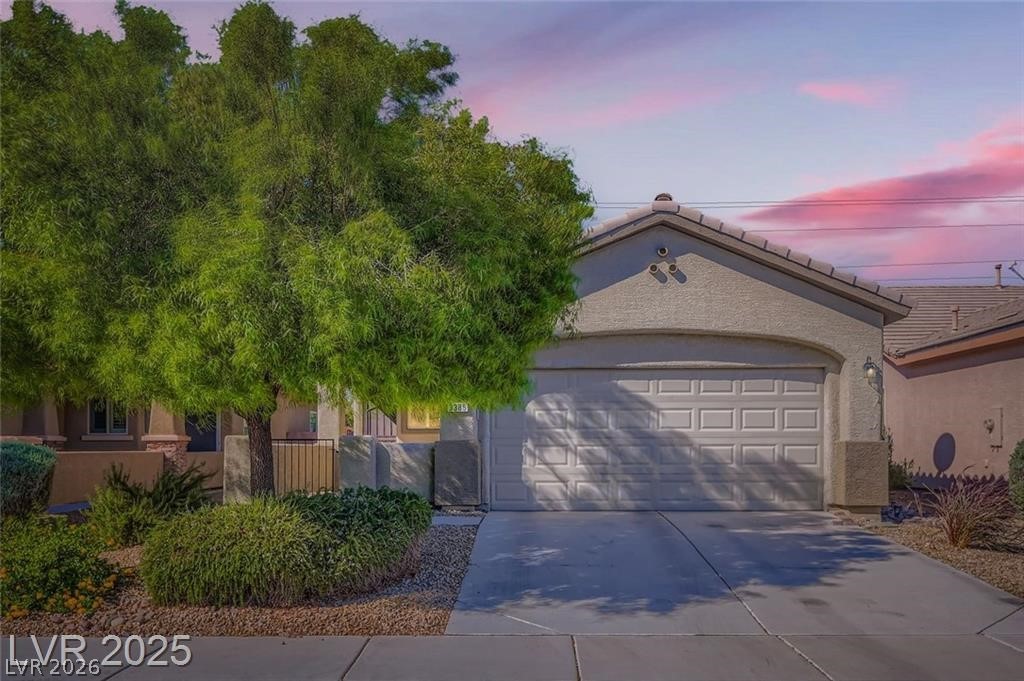 3385 Blue Ribbon Downs Street Las Vegas NV 89122