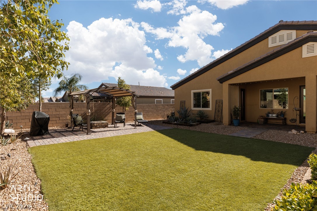7742 West Camero Avenue Las Vegas NV 89113