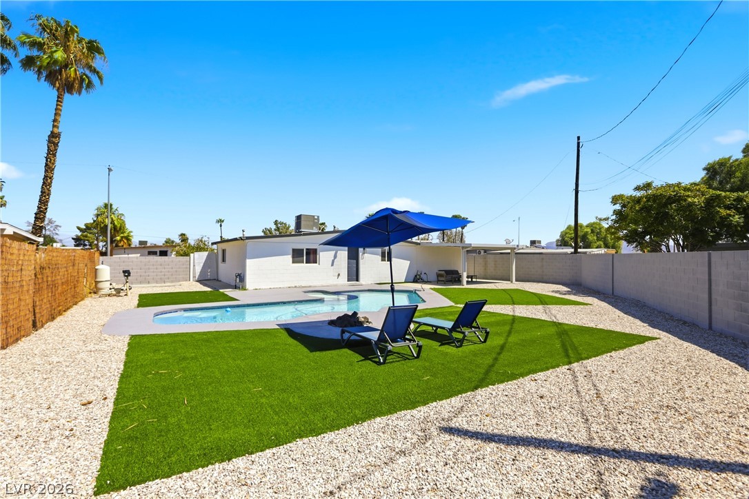 1945 Palma Vista Avenue Las Vegas NV 89169
