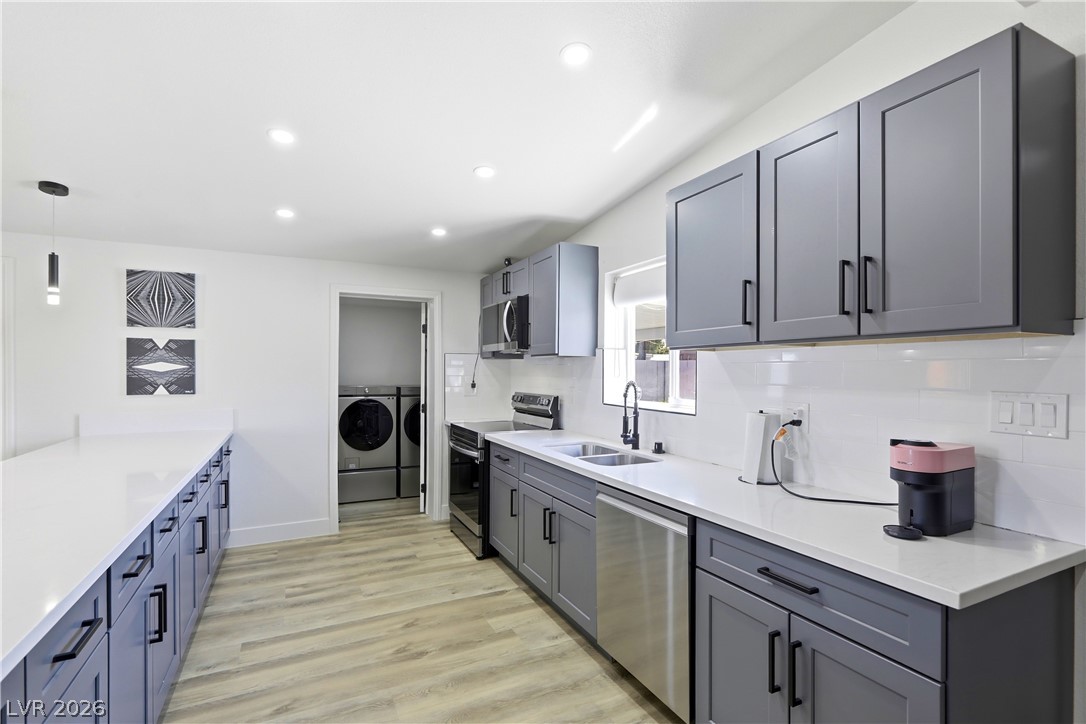 1945 Palma Vista Avenue Las Vegas NV 89169