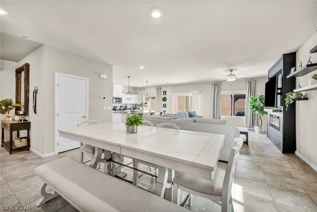 10932 Meridian Fields Avenue Las Vegas NV 89166