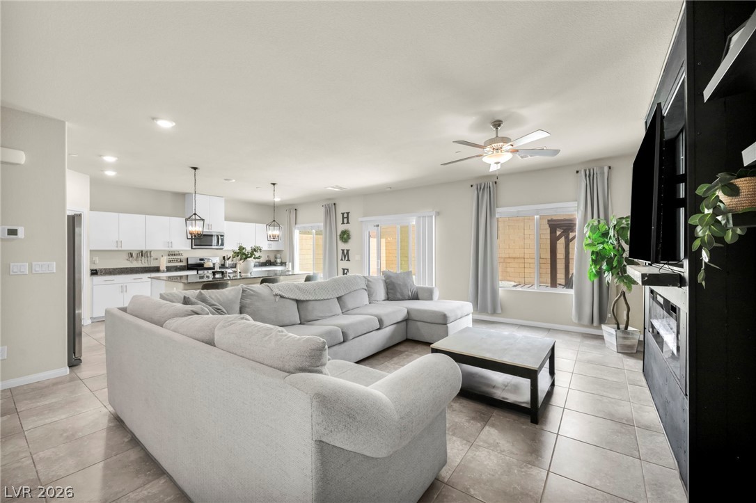 10932 Meridian Fields Avenue Las Vegas NV 89166