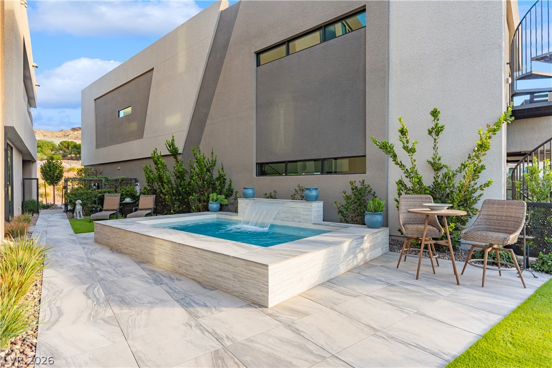 26 Heron Harbour Drive Henderson NV 89011