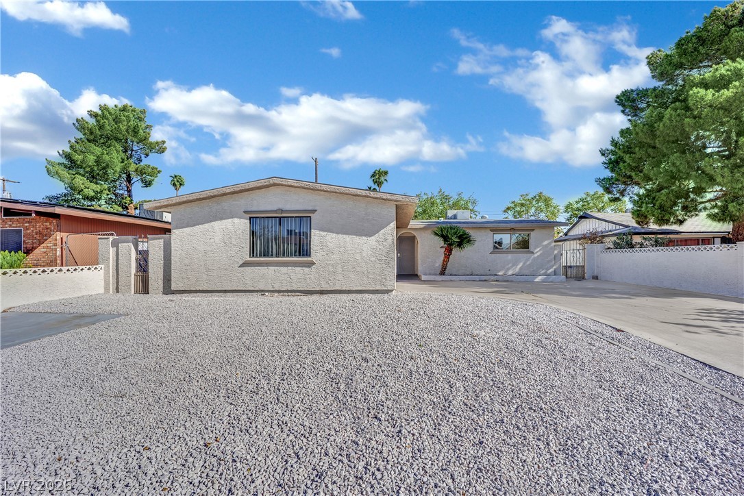 324 Duke Avenue North Las Vegas NV 89030