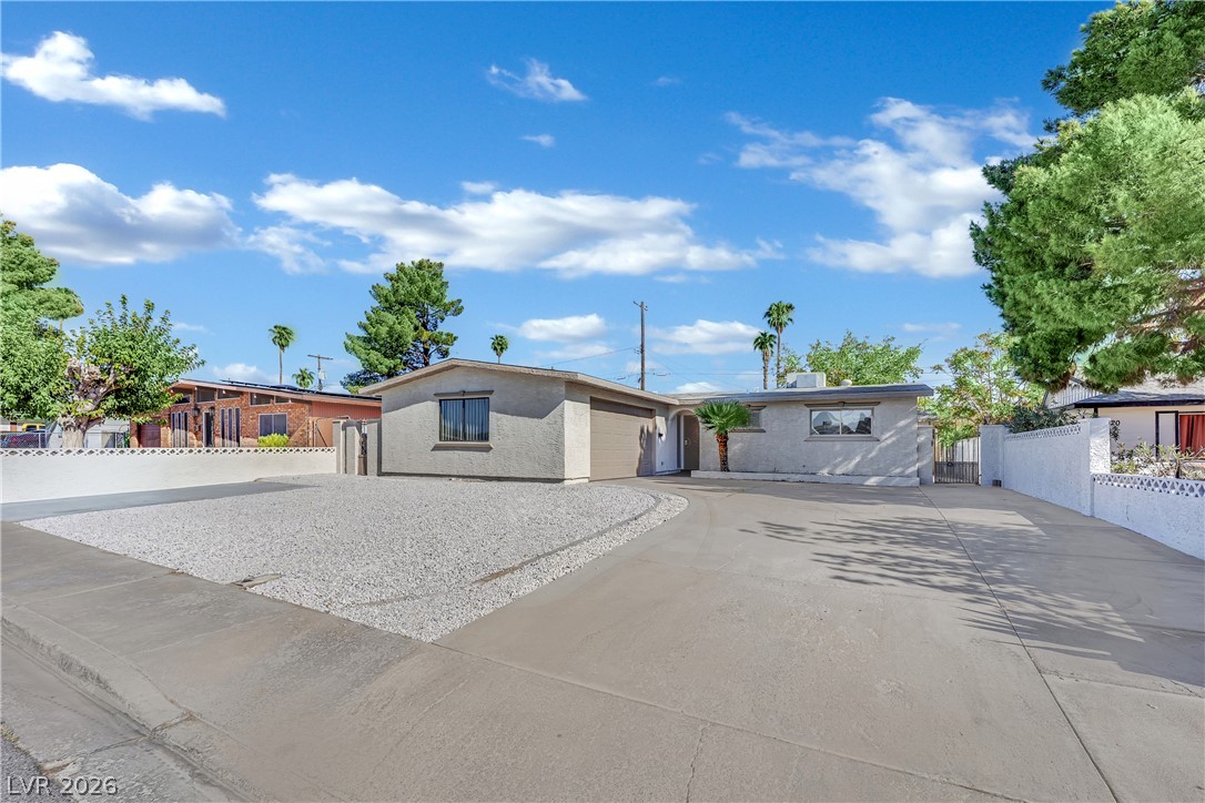324 Duke Avenue North Las Vegas NV 89030