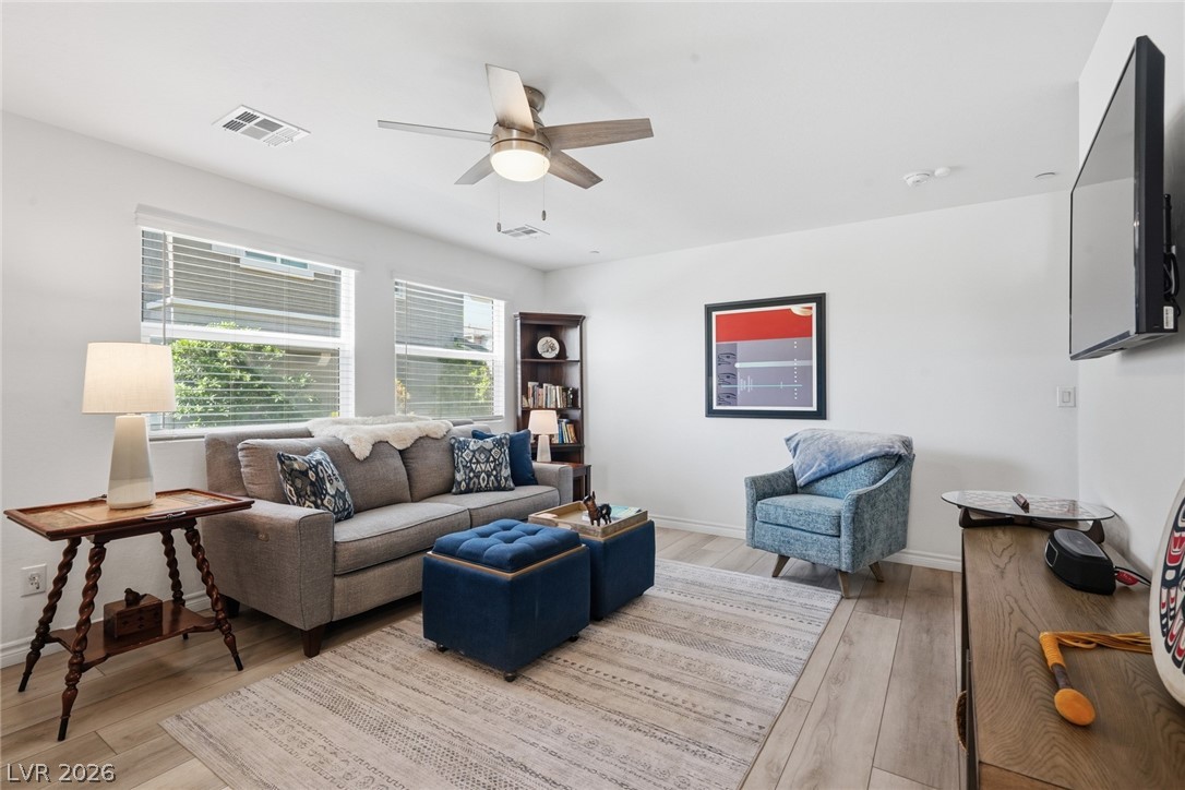 6138 Foxes Dale Street Las Vegas NV 89166