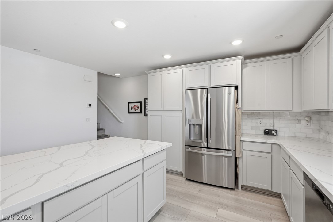 6138 Foxes Dale Street Las Vegas NV 89166