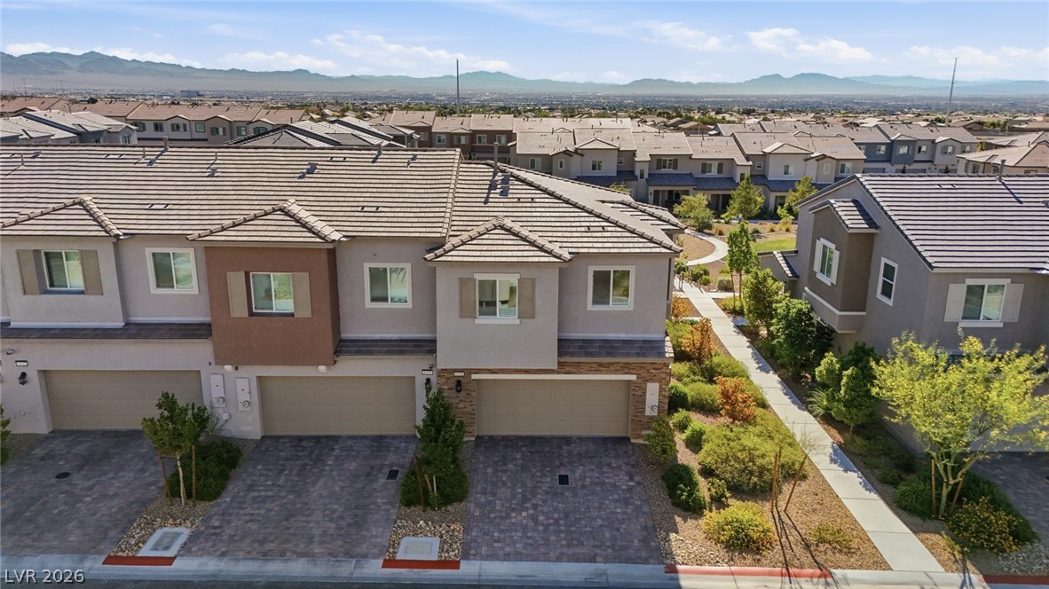 6138 Foxes Dale Street Las Vegas NV 89166