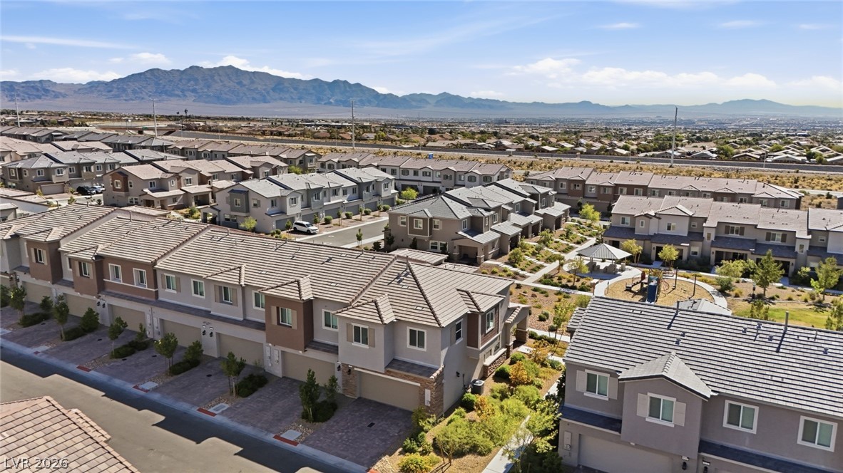 6138 Foxes Dale Street Las Vegas NV 89166