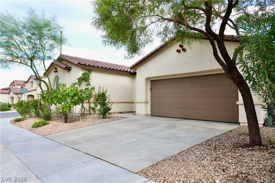 7675 Tierra Montanosa Avenue Las Vegas NV 89179