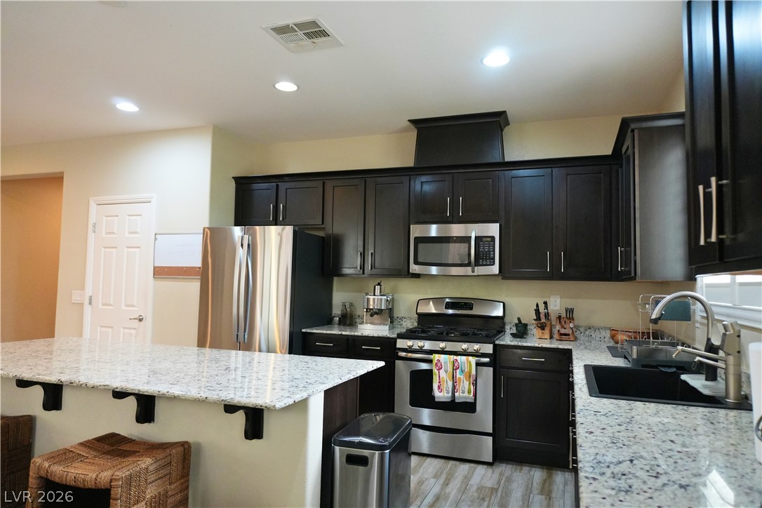7675 Tierra Montanosa Avenue Las Vegas NV 89179