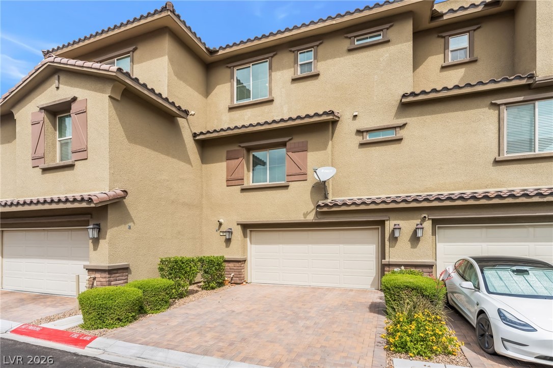 181 Petaluma Valley Drive Las Vegas NV 89138