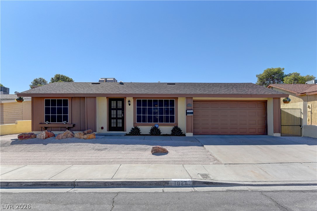 7027 Westbrook Avenue Las Vegas NV 89147