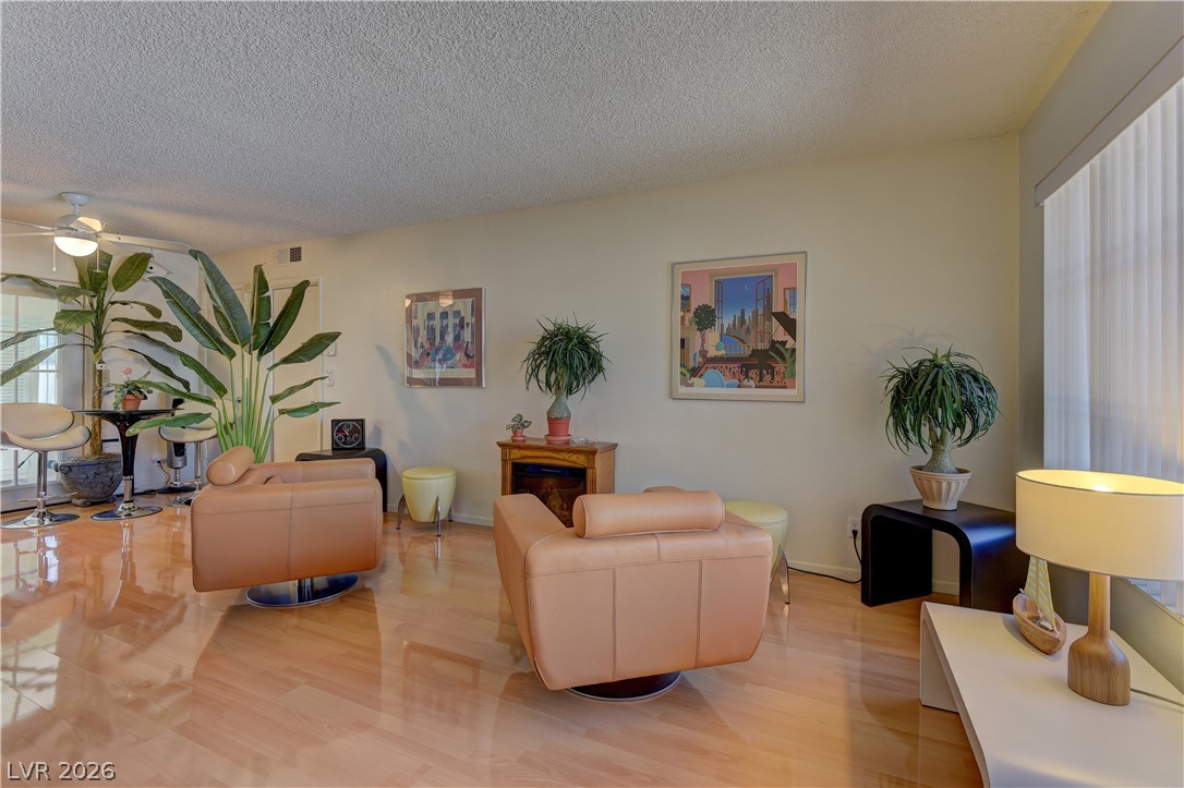 7027 Westbrook Avenue Las Vegas NV 89147