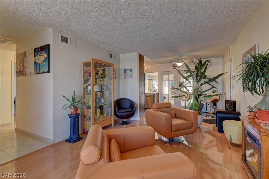 7027 Westbrook Avenue Las Vegas NV 89147