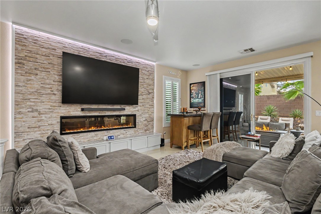 6707 Zephyr Wind Avenue Las Vegas NV 89139