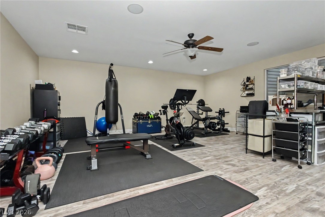 6707 Zephyr Wind Avenue Las Vegas NV 89139
