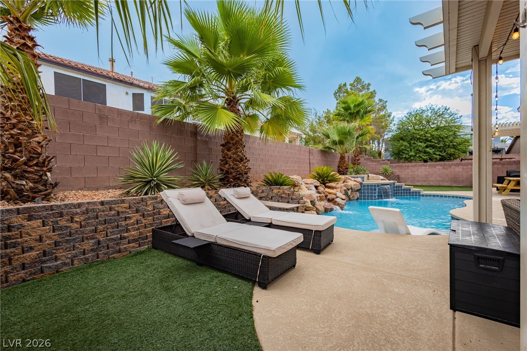 6707 Zephyr Wind Avenue Las Vegas NV 89139