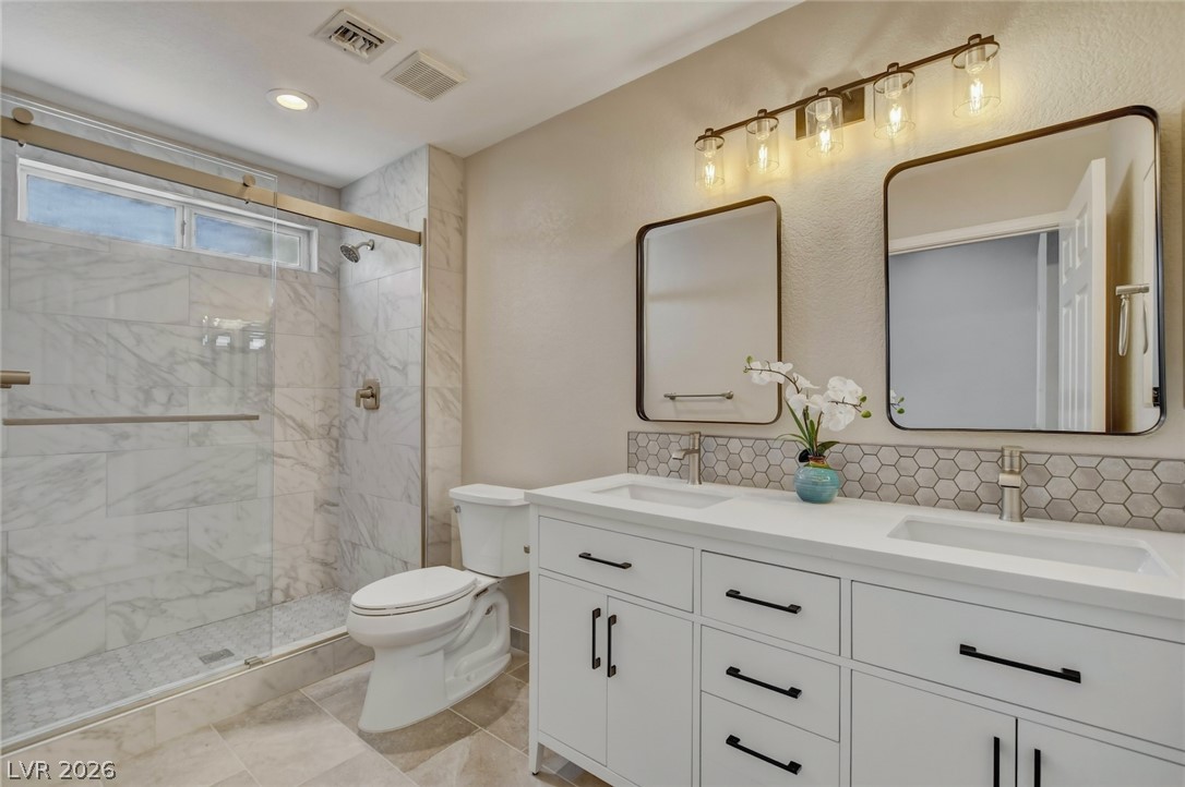 2733 Mccoy Drive Las Vegas NV 89134