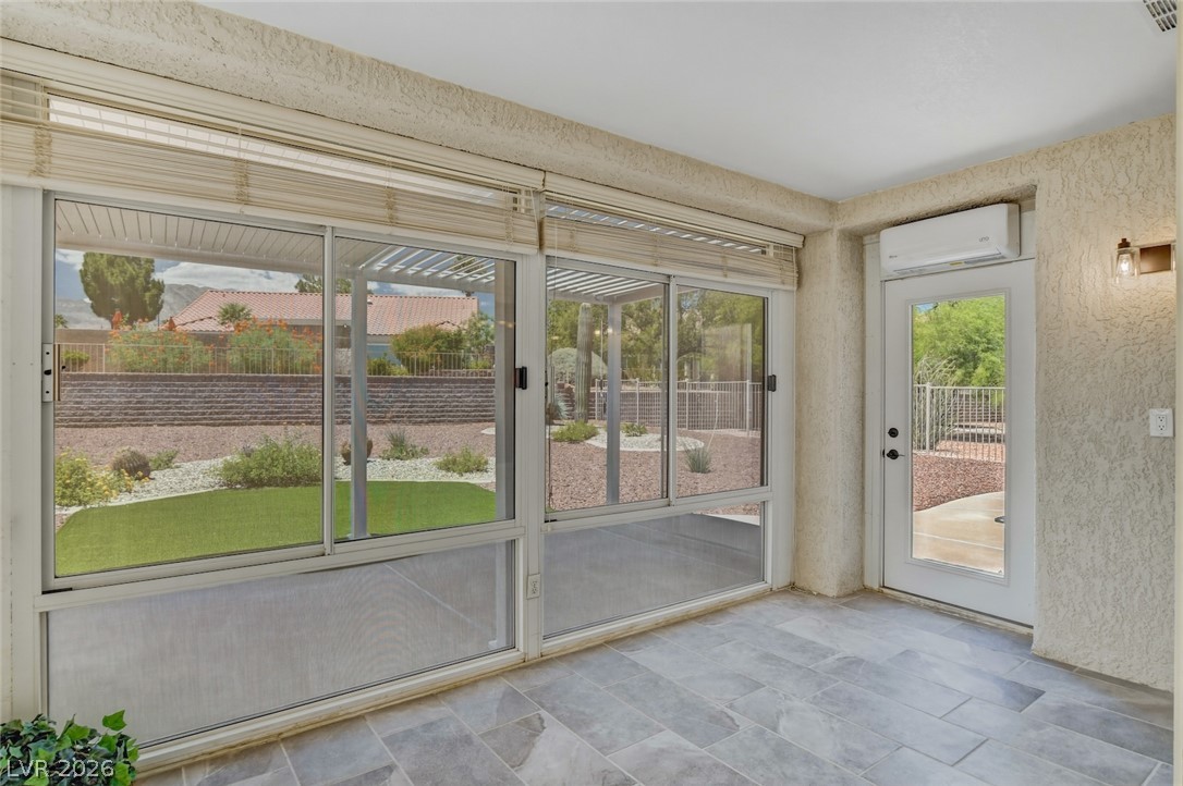 2733 Mccoy Drive Las Vegas NV 89134