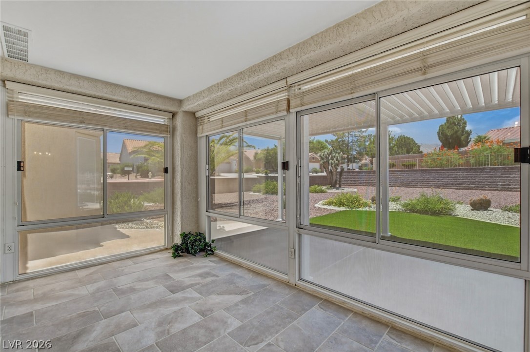 2733 Mccoy Drive Las Vegas NV 89134