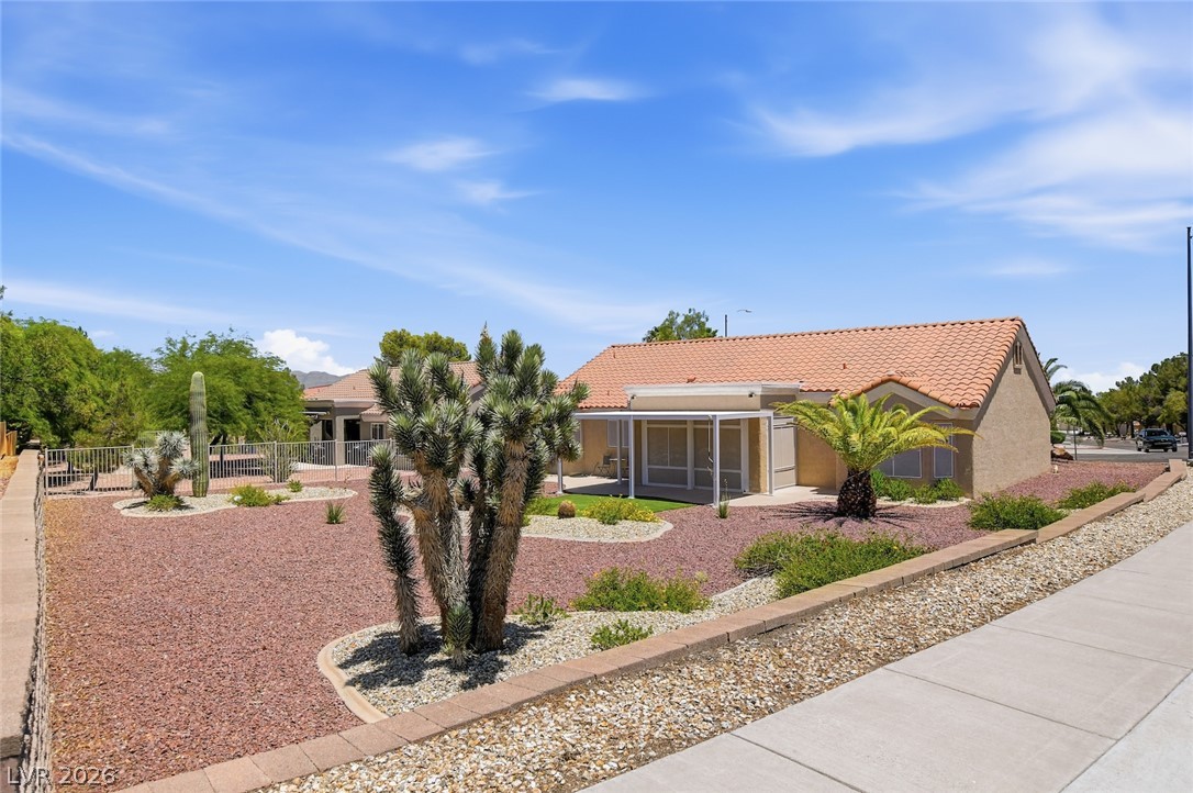 2733 Mccoy Drive Las Vegas NV 89134