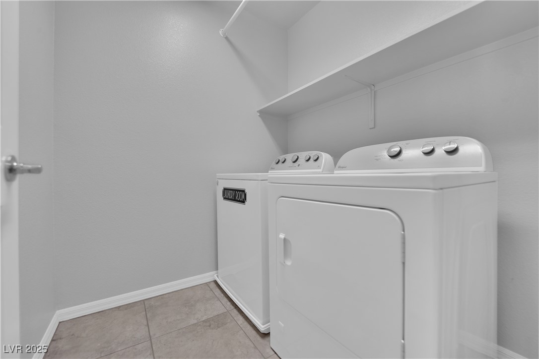 9956 Sable Point Street Las Vegas NV 89178