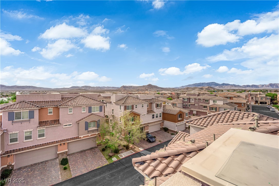 9956 Sable Point Street Las Vegas NV 89178