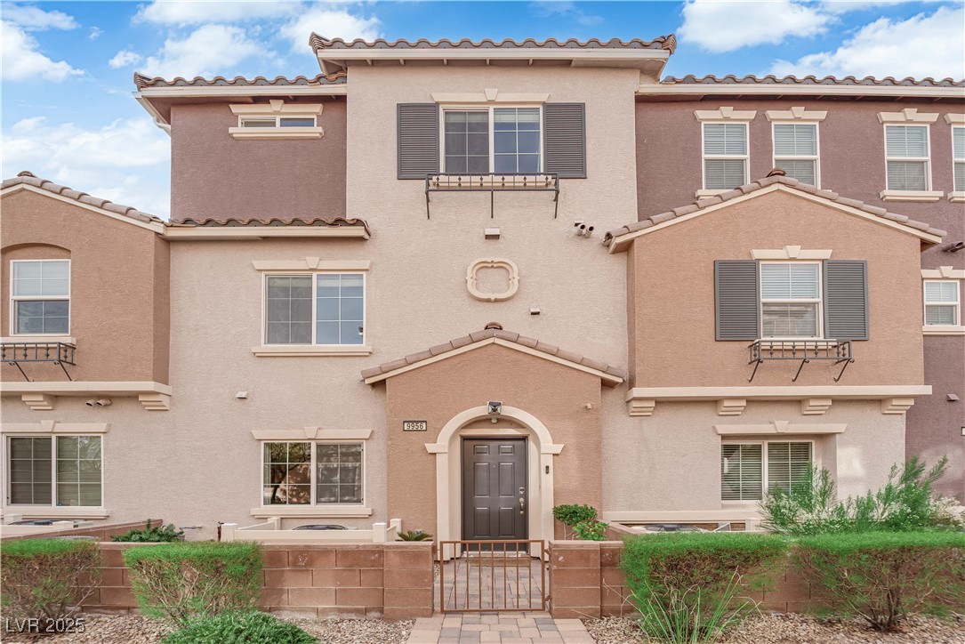 9956 Sable Point Street Las Vegas NV 89178